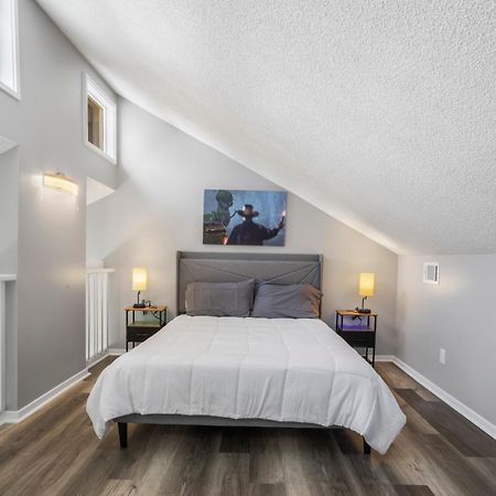 King Bed Well-Located Cozy Townhouse Retreat Lejlighed Gulfport Eksteriør billede